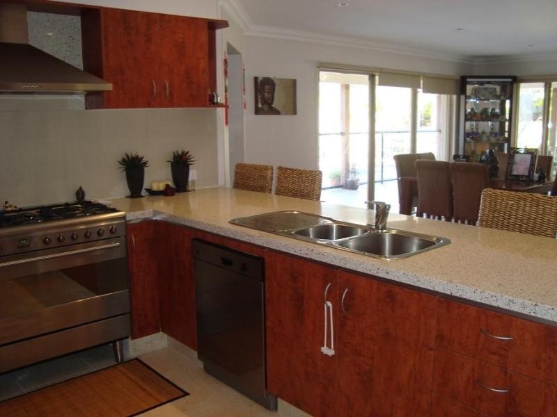 Pacific Pines QLD 4211