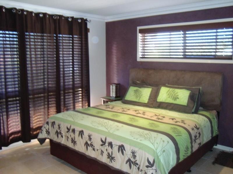 Pacific Pines QLD 4211