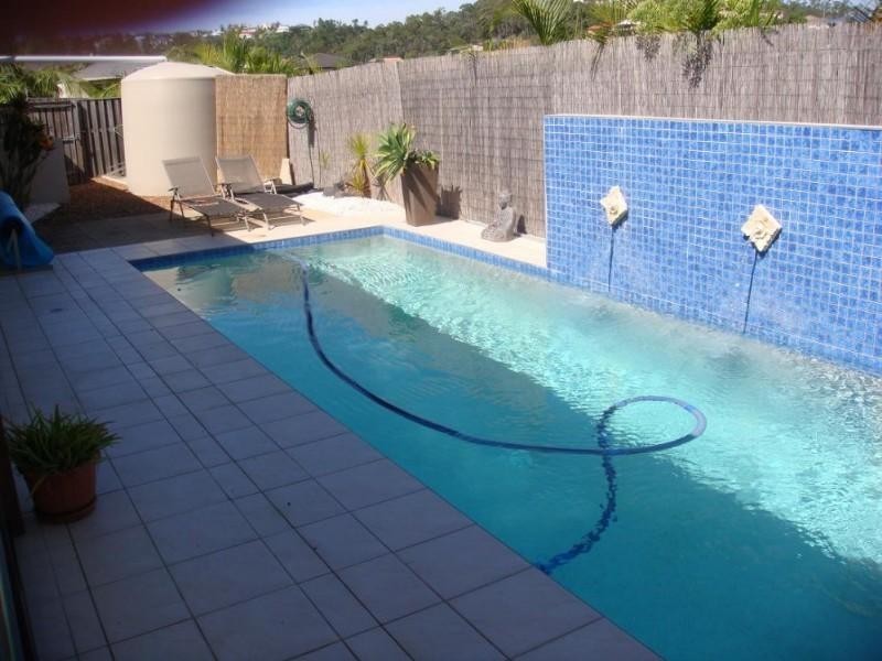 Pacific Pines QLD 4211