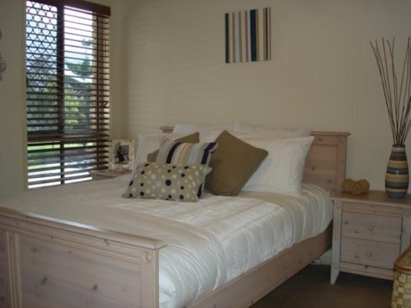 29 Easter Crescent, Pacific Pines QLD 4211