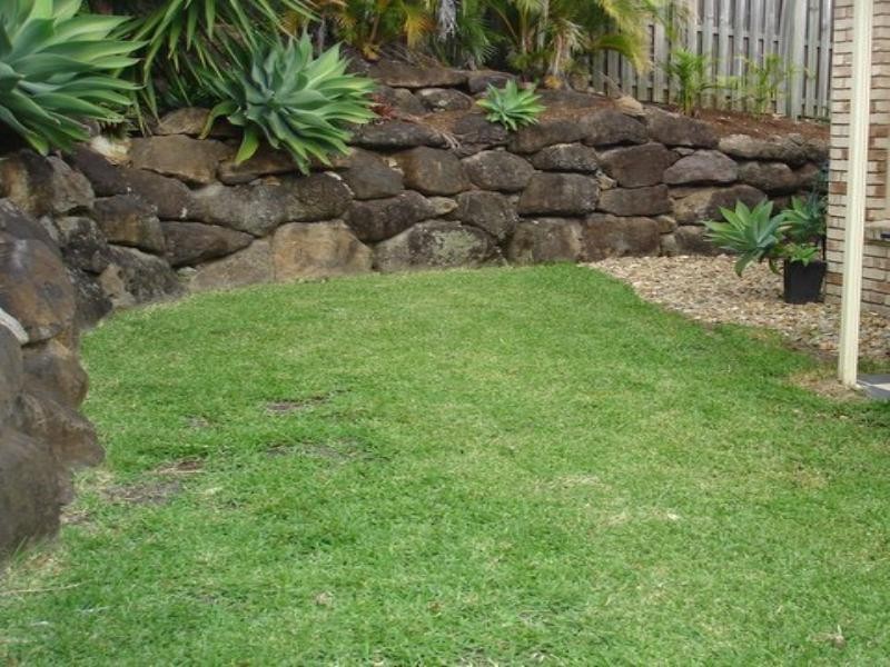 29 Easter Crescent, Pacific Pines QLD 4211