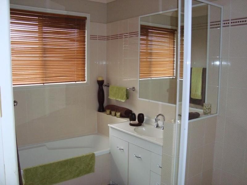 109 Macquarie Avenue, Molendinar QLD 4214