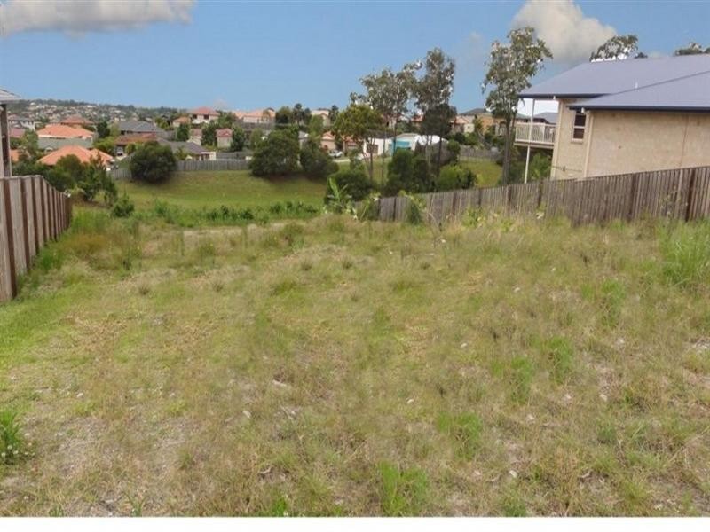 Pacific Pines QLD 4211