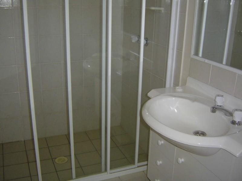 17 Meadowvale Street, Oxenford QLD 4210