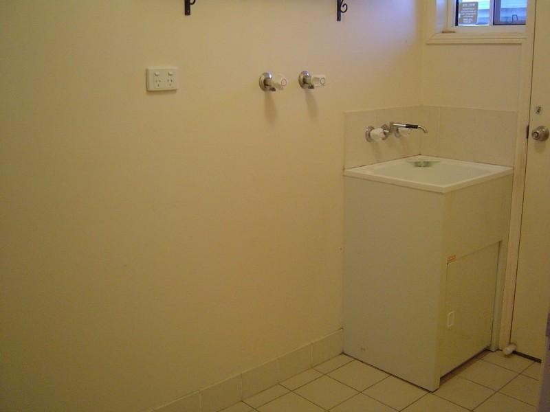 17 Meadowvale Street, Oxenford QLD 4210