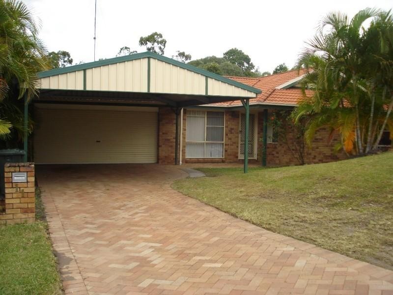 11 Pineneedle Court, Oxenford QLD 4210