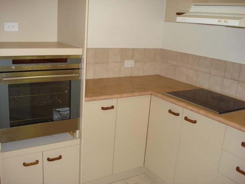 11 Pineneedle Court, Oxenford QLD 4210