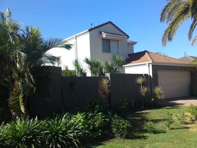 26 Marble Arch Place, Arundel QLD 4214