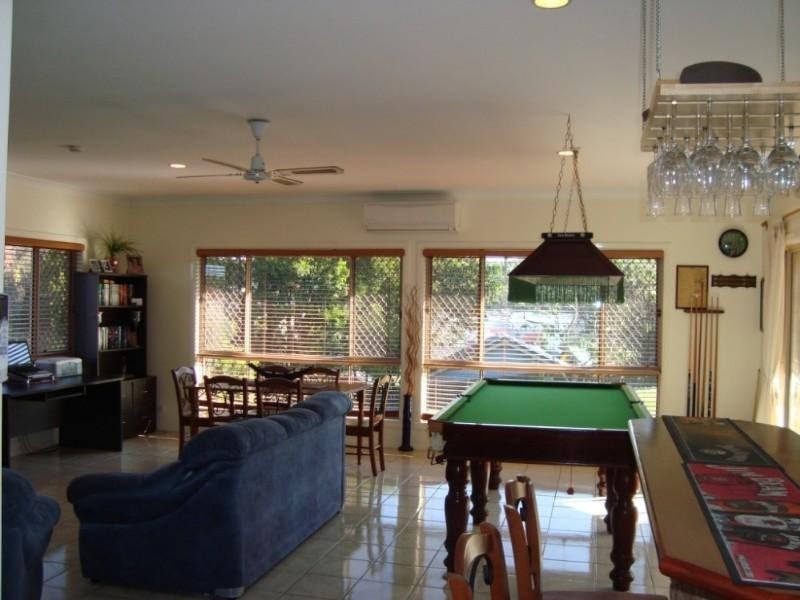 52 Watford Crescent, Molendinar QLD 4214