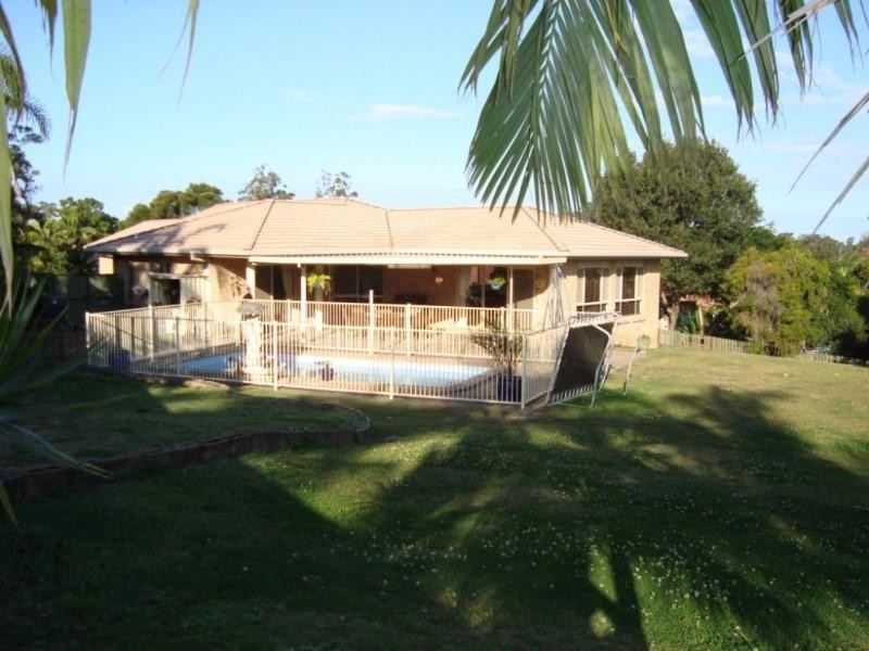 52 Watford Crescent, Molendinar QLD 4214