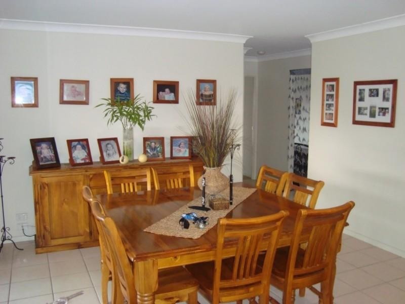 Pacific Pines QLD 4211