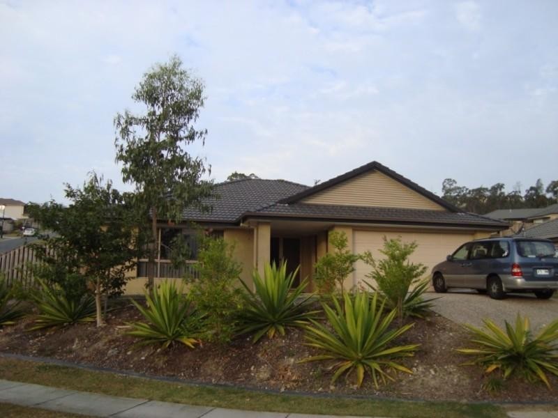 Pacific Pines QLD 4211