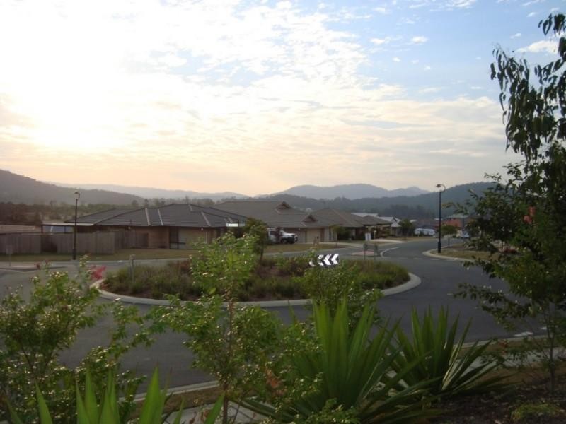 Pacific Pines QLD 4211