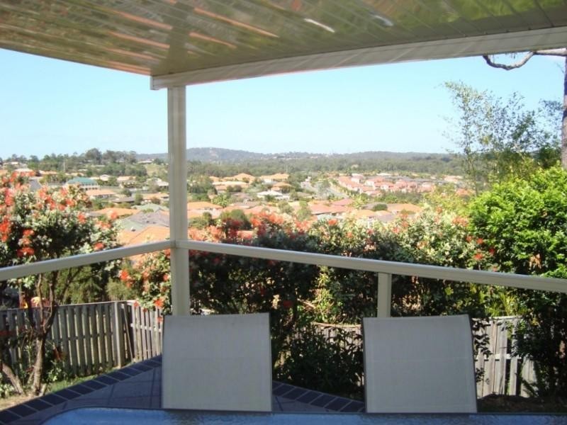 23 Midway Terrace, Pacific Pines QLD 4211