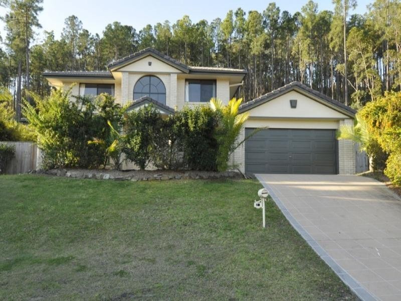 24 Rarotonga Rise, Pacific Pines QLD 4211