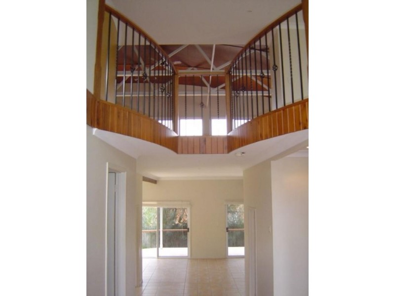 32 Buliti Street, Hope Island QLD 4212