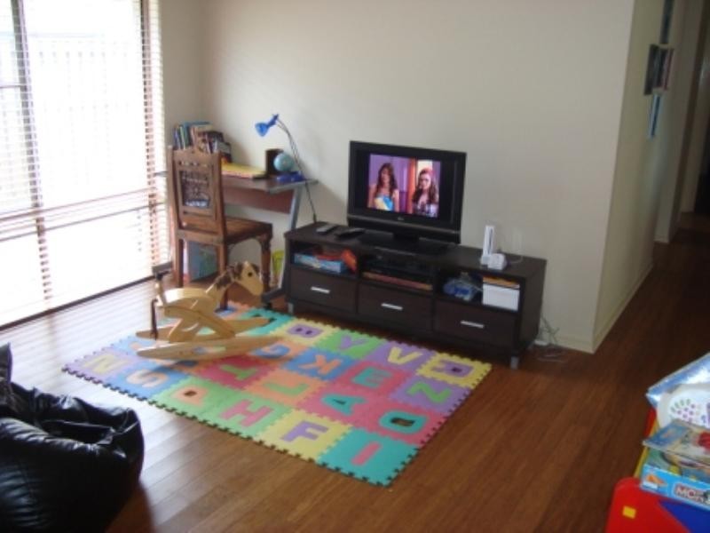 34 Wunburra Circuit, Pacific Pines QLD 4211