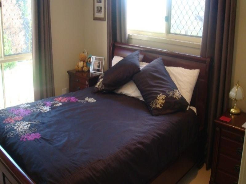 Pacific Pines QLD 4211