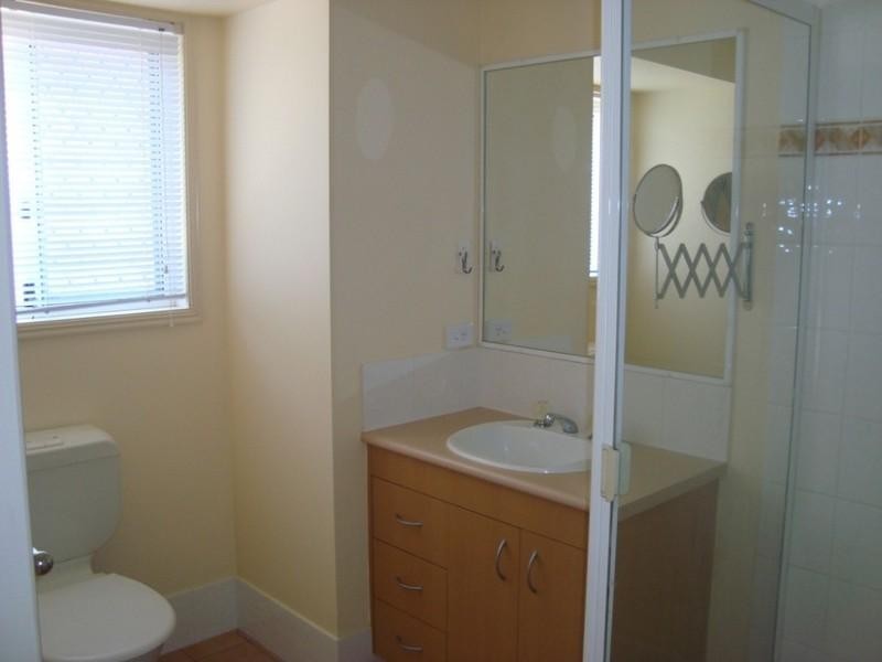 Pacific Pines QLD 4211