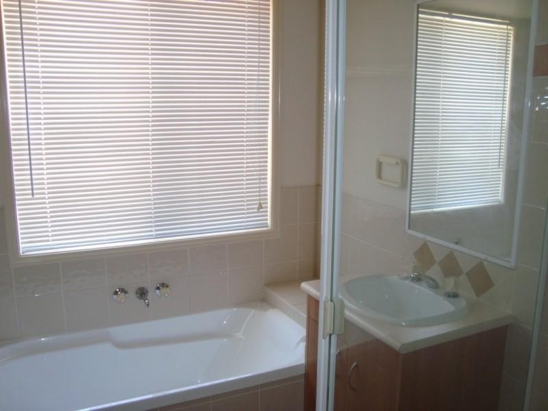 Pacific Pines QLD 4211