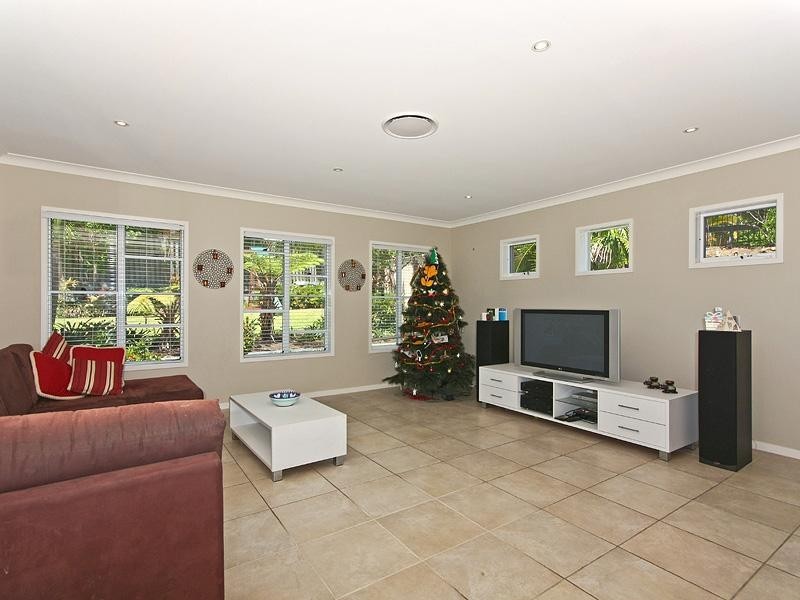 Pacific Pines QLD 4211