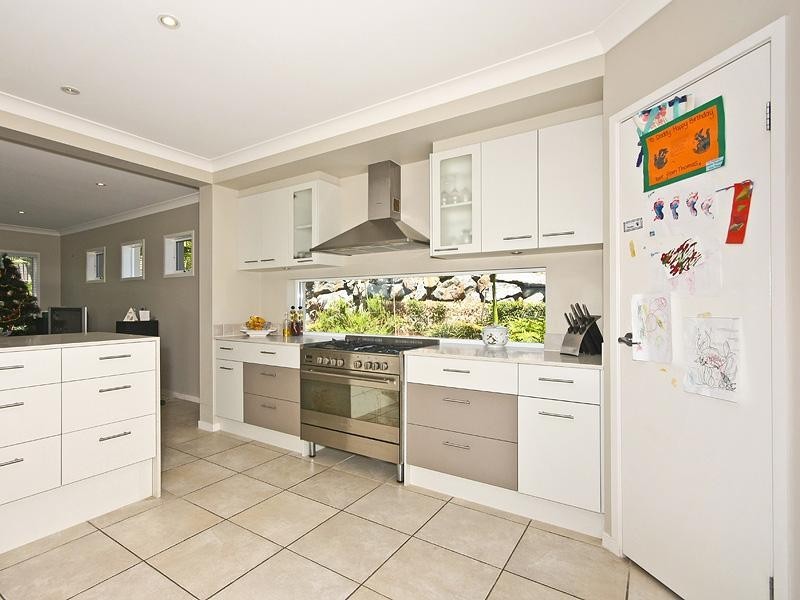 Pacific Pines QLD 4211