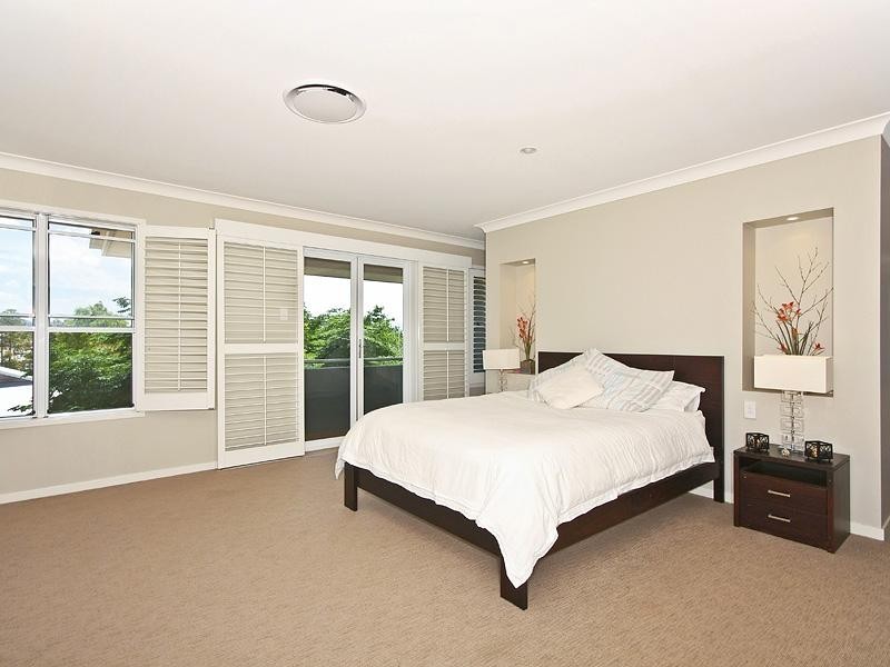 Pacific Pines QLD 4211