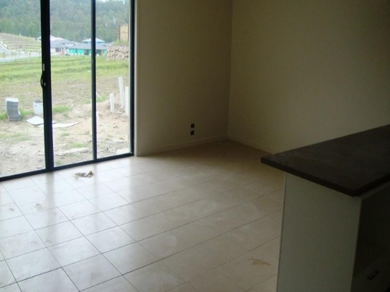 Pacific Pines QLD 4211