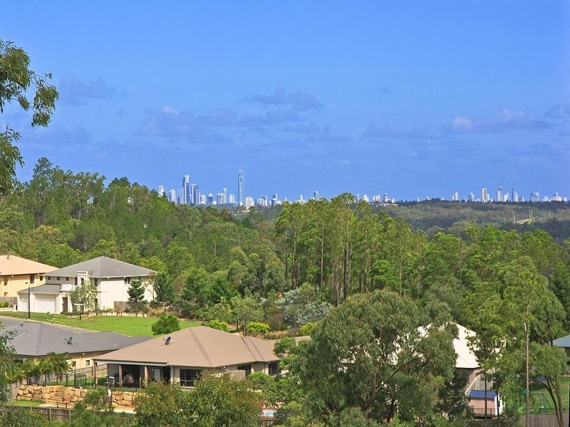 Pacific Pines QLD 4211
