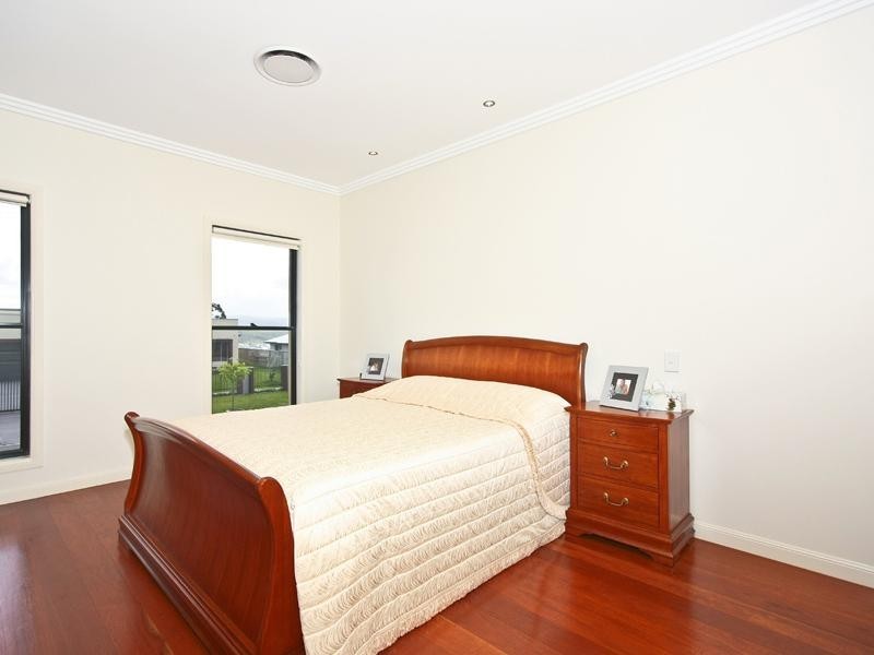 Pacific Pines QLD 4211