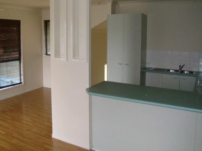 2032/6 Crestridge Crescent, Oxenford QLD 4210