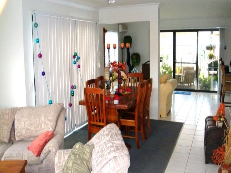 Pacific Pines QLD 4211