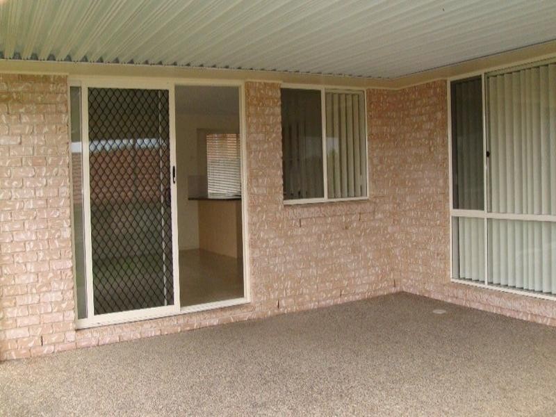 Pacific Pines QLD 4211