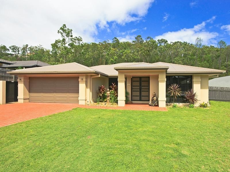 20 Victoria Drive, Pacific Pines QLD 4211