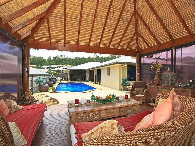 20 Victoria Drive, Pacific Pines QLD 4211