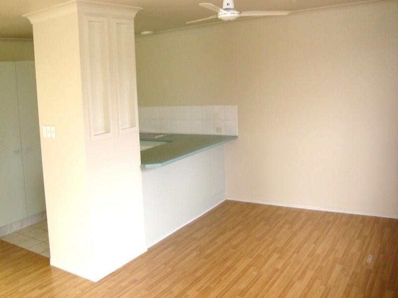 2032/6 Crestridge Crescent, Oxenford QLD 4210