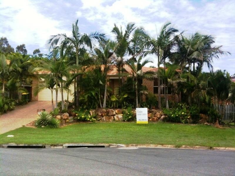 34 Papara Street, Pacific Pines QLD 4211