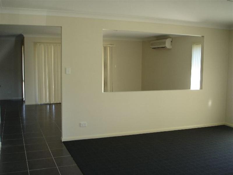 266 Universal Drive, Pacific Pines QLD 4211