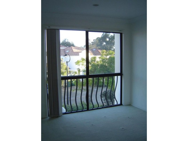 404/22 Glenside Drive, Robina QLD 4226