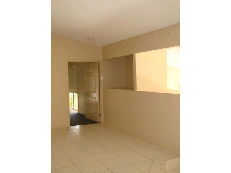 11 Austral Crescent, Pacific Pines QLD 4211