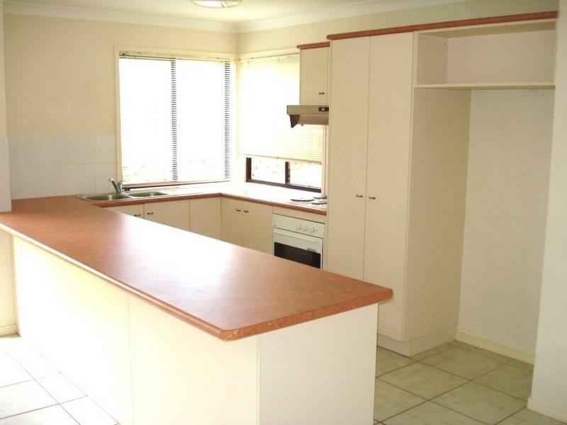 8/1 Studio Drive, Pacific Pines QLD 4211