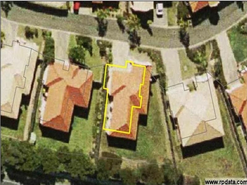 8/1 Studio Drive, Pacific Pines QLD 4211