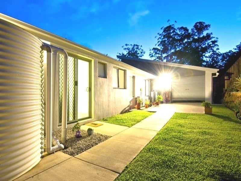 1 James Place, Maudsland QLD 4210