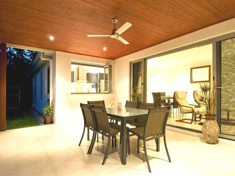 1 James Place, Maudsland QLD 4210