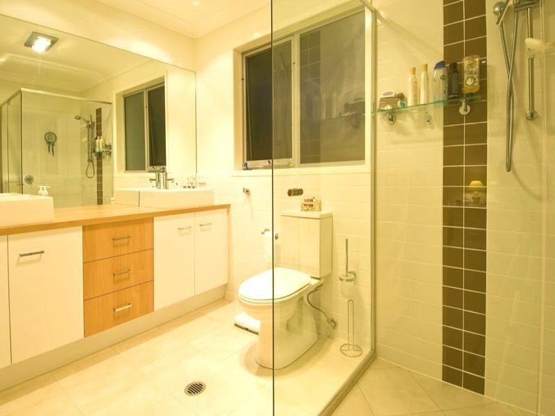 1 James Place, Maudsland QLD 4210