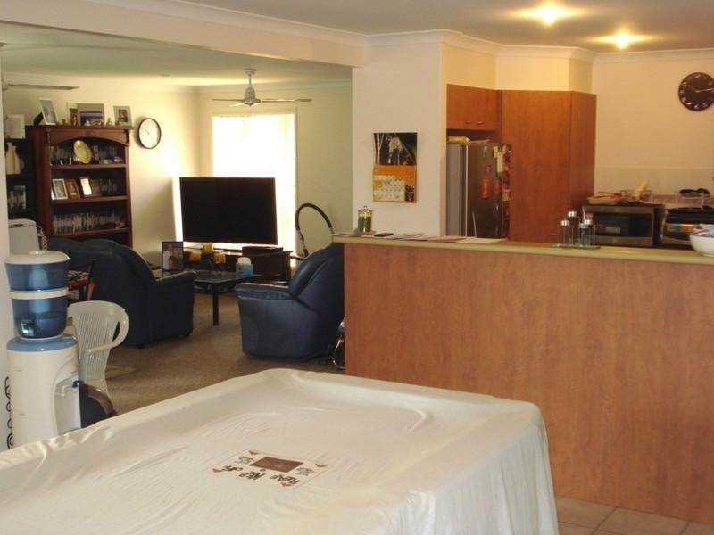 Pacific Pines QLD 4211