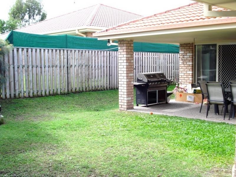 Pacific Pines QLD 4211