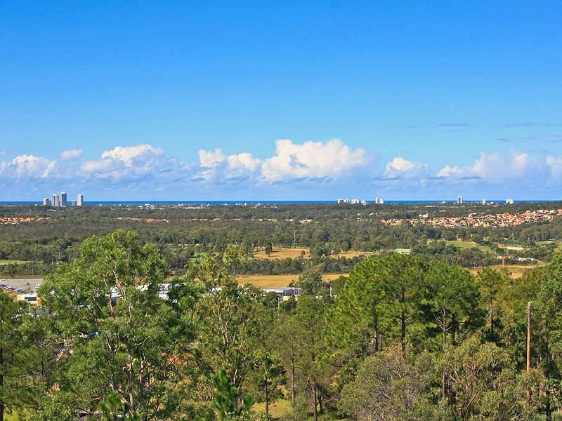 15 Highridge Road, Gaven QLD 4211