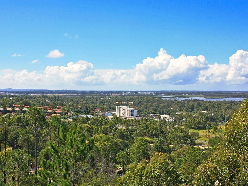 15 Highridge Road, Gaven QLD 4211