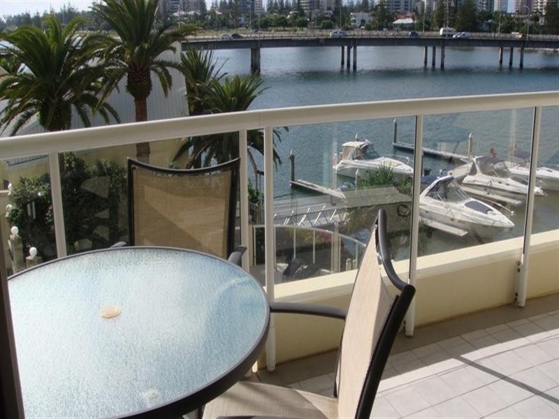 Southport QLD 4215